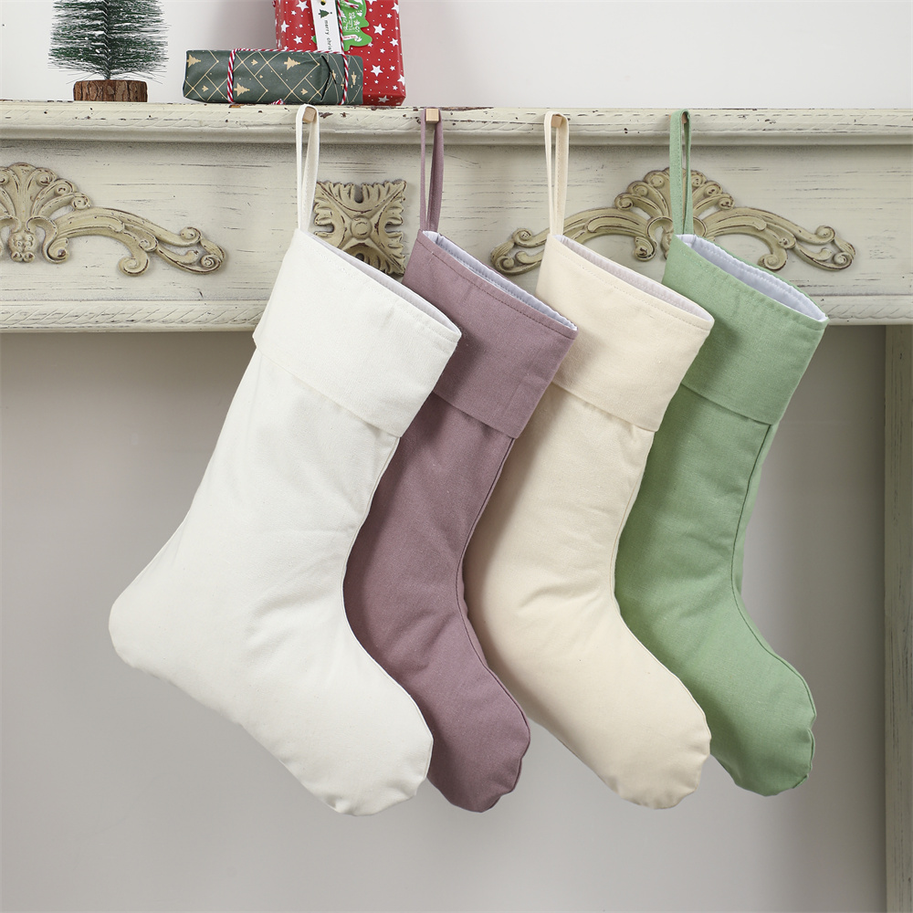 Linnen kerstsokken, natuurlijk - Christmas Stocking Hanging recensie en prijs